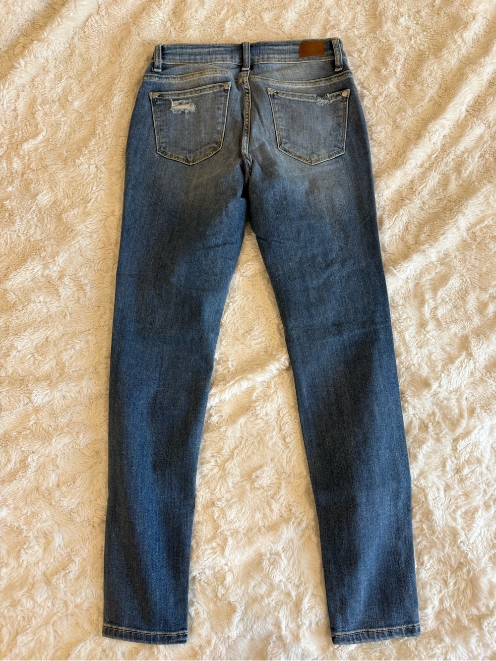 Judy Blue Distressed Skinny Jeans - Medium Blue - Picture 4 of 6